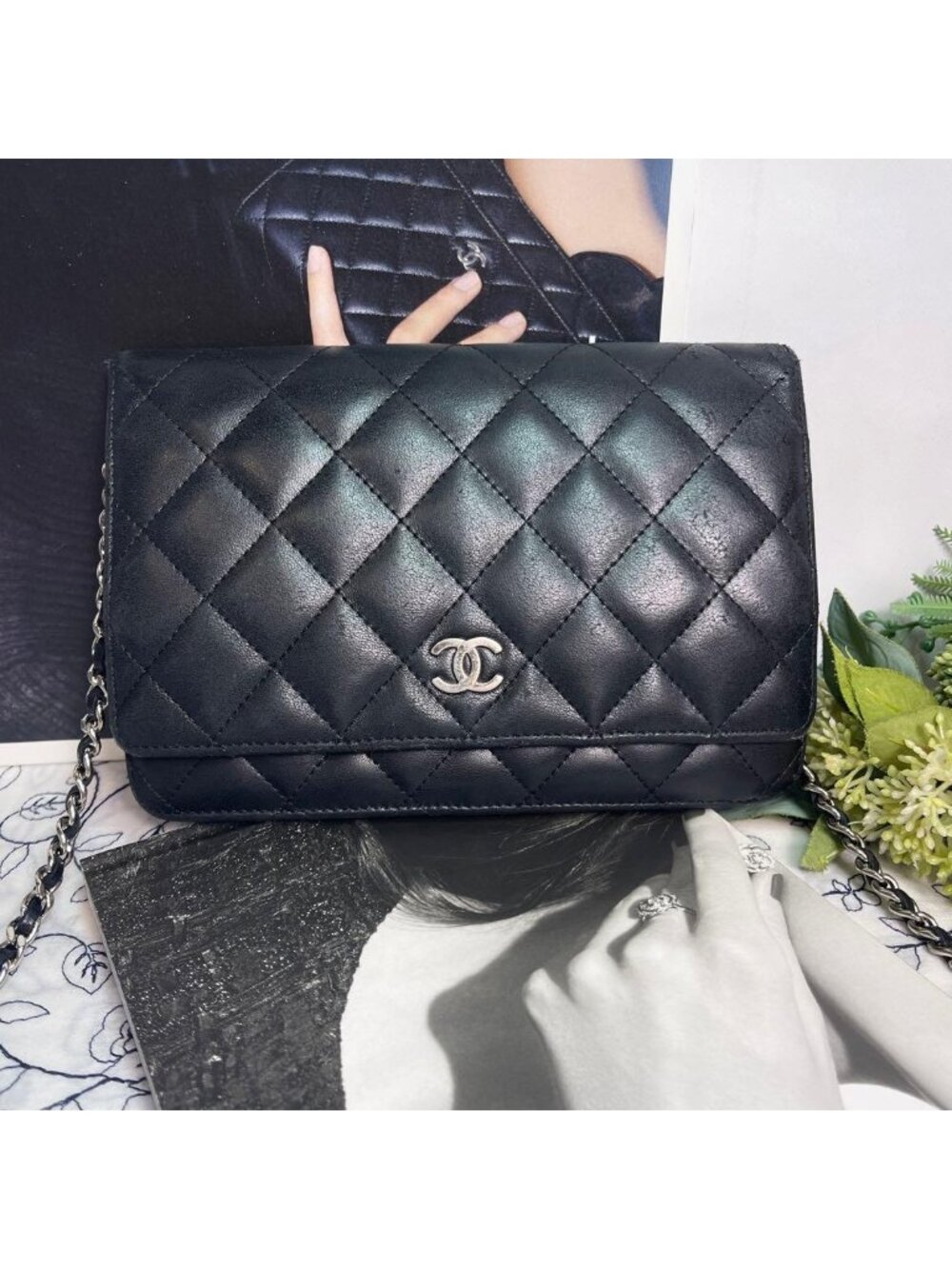 Chanel Chain Wallet Black Quilted - Picture 2 of 14